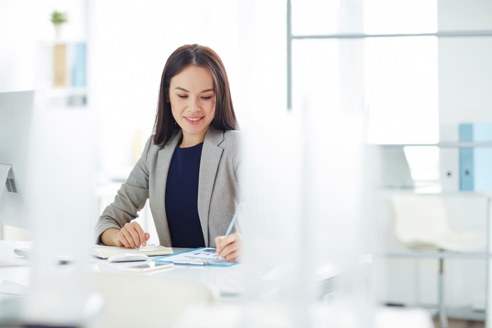 Non-finance managers with adaptive skills and knowledge for handling tasks effectively at work